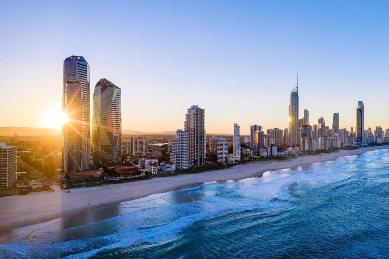 Close To Everything! Beautiful Hotel Studio'S, Sleeps 4 Gold Coast Luaran gambar